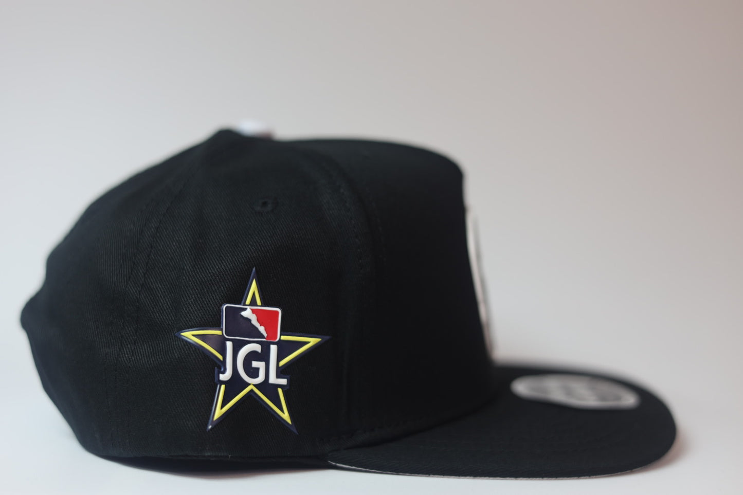 Gorra Plebes Caps “JGL”